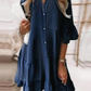 Sommarklänning med volangdetaljer och V-ringning – Lätt denimlook