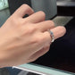 💎 Snurrande diamantring som symboliserar universums stjärna