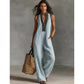 Ärmlös damjumpsuit med V-ringning och vida ben