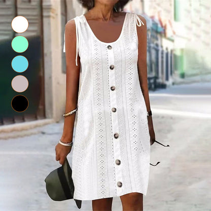 Ärmlös stickad klänning med U-ringning