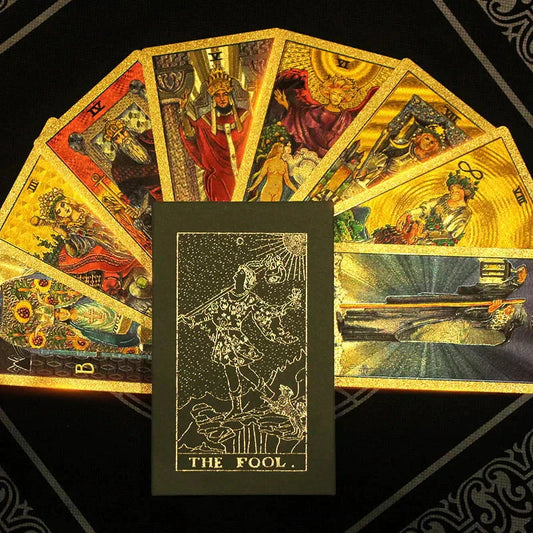 🔮50% RABATT NU! ✨ Lyxig Gyllene Tarotkortlek – Inklusive Guidebok, Svart Sammetspåse & Spådomskort 🎴📖