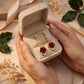 🌹 50 % RABATT NU! ✨ Eleganta örhängen med röd ros – Romantisk design, högkvalitativ finish & perfekt present 💝