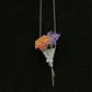 Halsband med blombukett