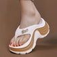 👡 50% RABATT NU! ✨ Plattåiga tångsandaler för damer – Bekväma, retro & stabila – perfekta för sommar, strand eller en dag i parken – sköna att gå i hela dagen ☀️