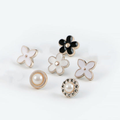 🎀 50% RABATT NU! 🍀 Damernas Sömlösa Broschknappar – Omedelbar Säker Passform & Elegant Dekoration ✨