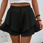 💃 Dam flödande shorts med volang-lager – kjol-liknande utseende med shorts-trygghet, resår med dragsko & andningsbart tyg, perfekt för varma dagar & strandpromenader 🏖️